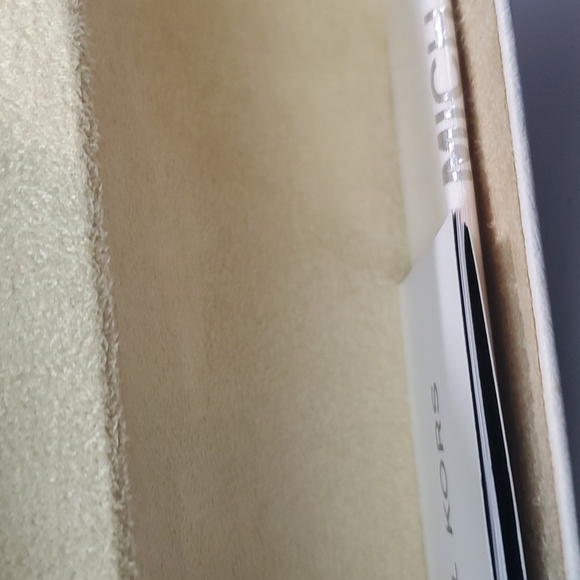 Michael Kors Ranie III Optical Frames - Picture 5 of 9